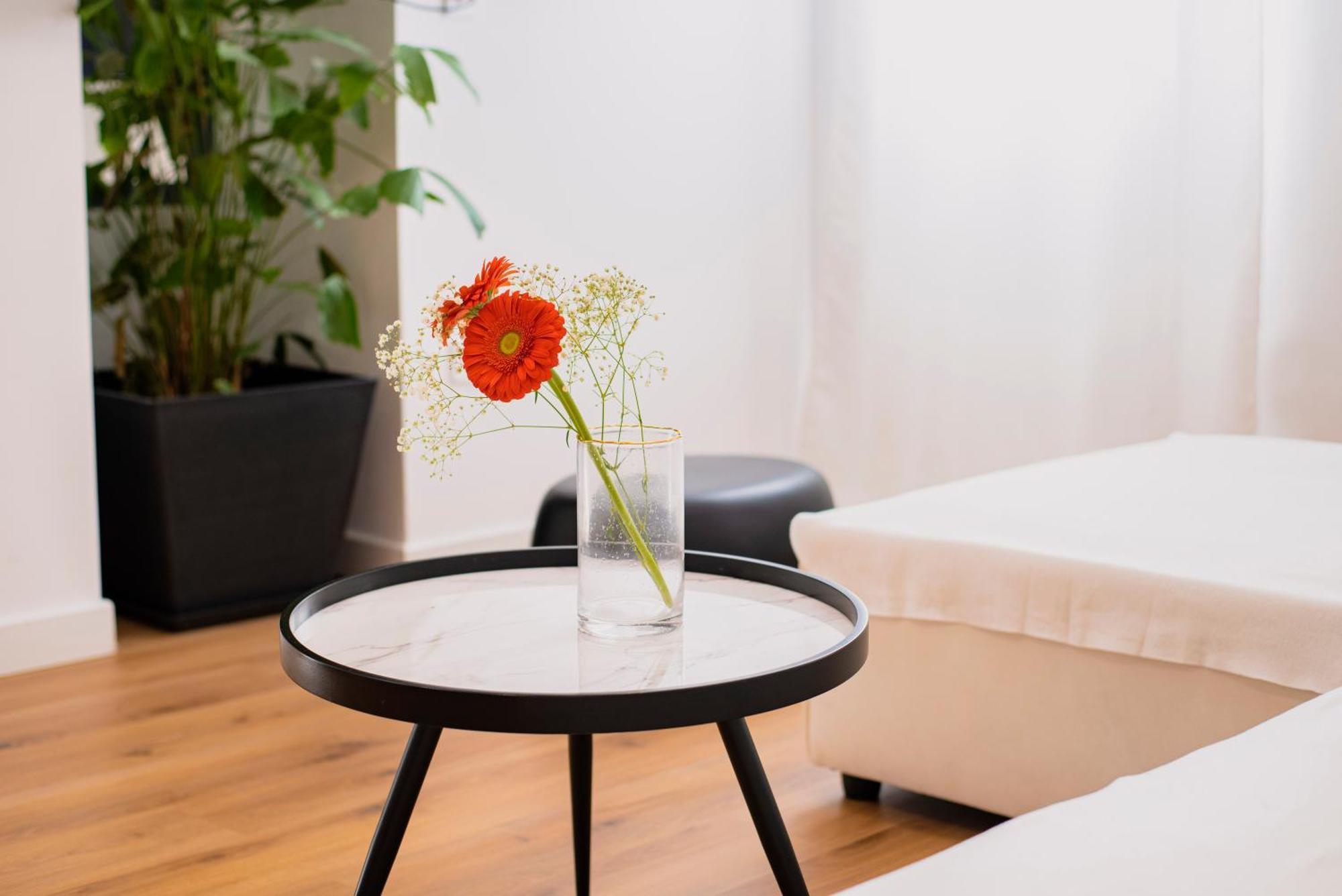 White Harmony, 2 Bedroom Apartment Athènes Extérieur photo